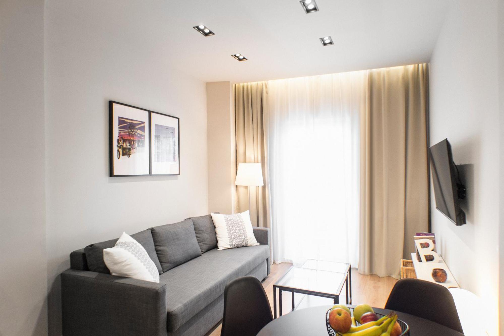Stylish And Renovated Retreat In Thessaloniki: Cozy At Ioulianou 33 Apartmán Soluň